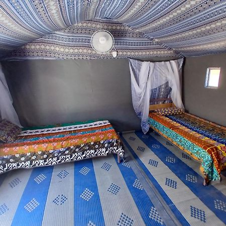 "Par 4 Chemins" - Atypical Stopover Nouakchott Buitenkant foto