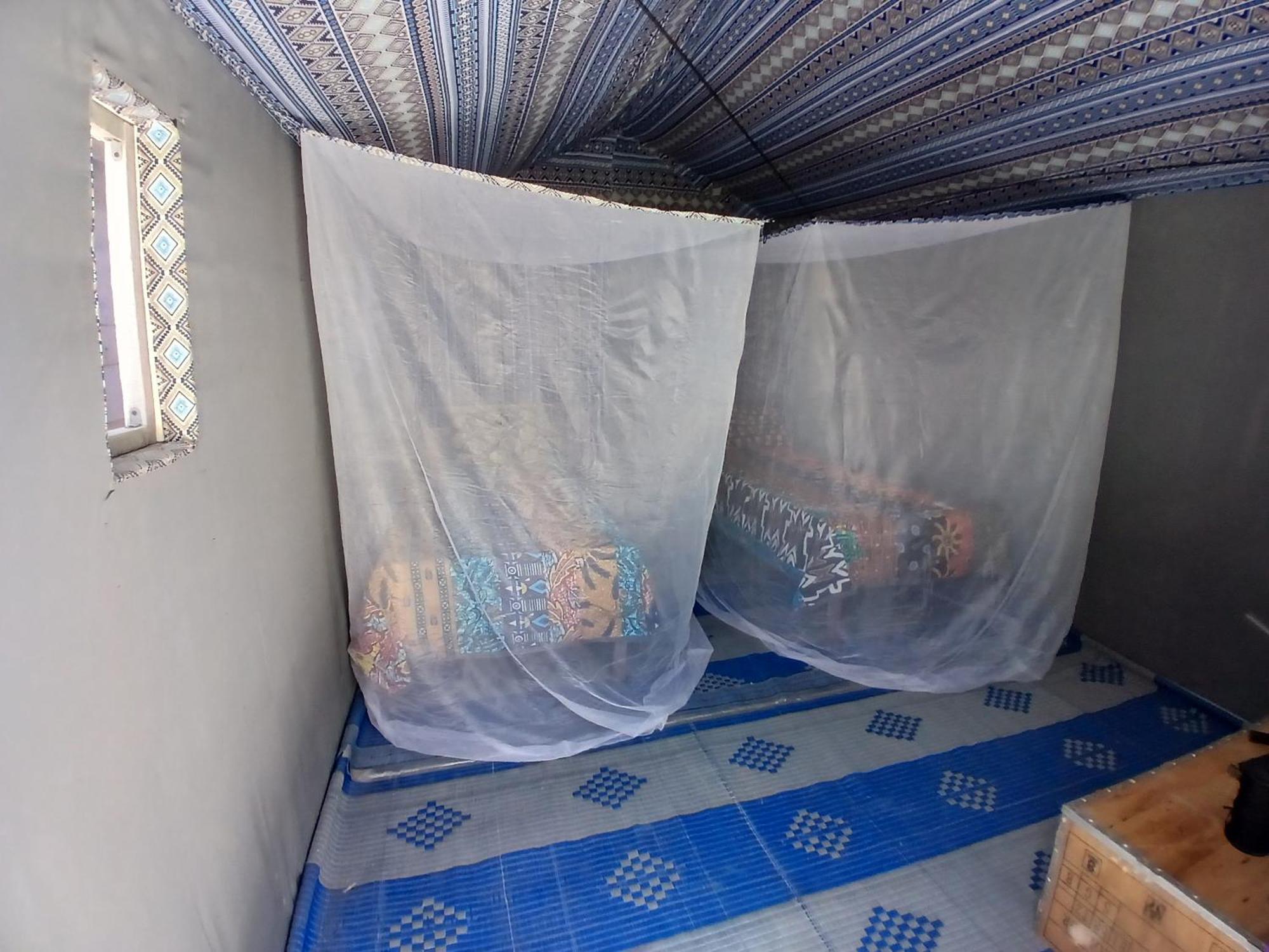 "Par 4 Chemins" - Atypical Stopover Nouakchott Buitenkant foto