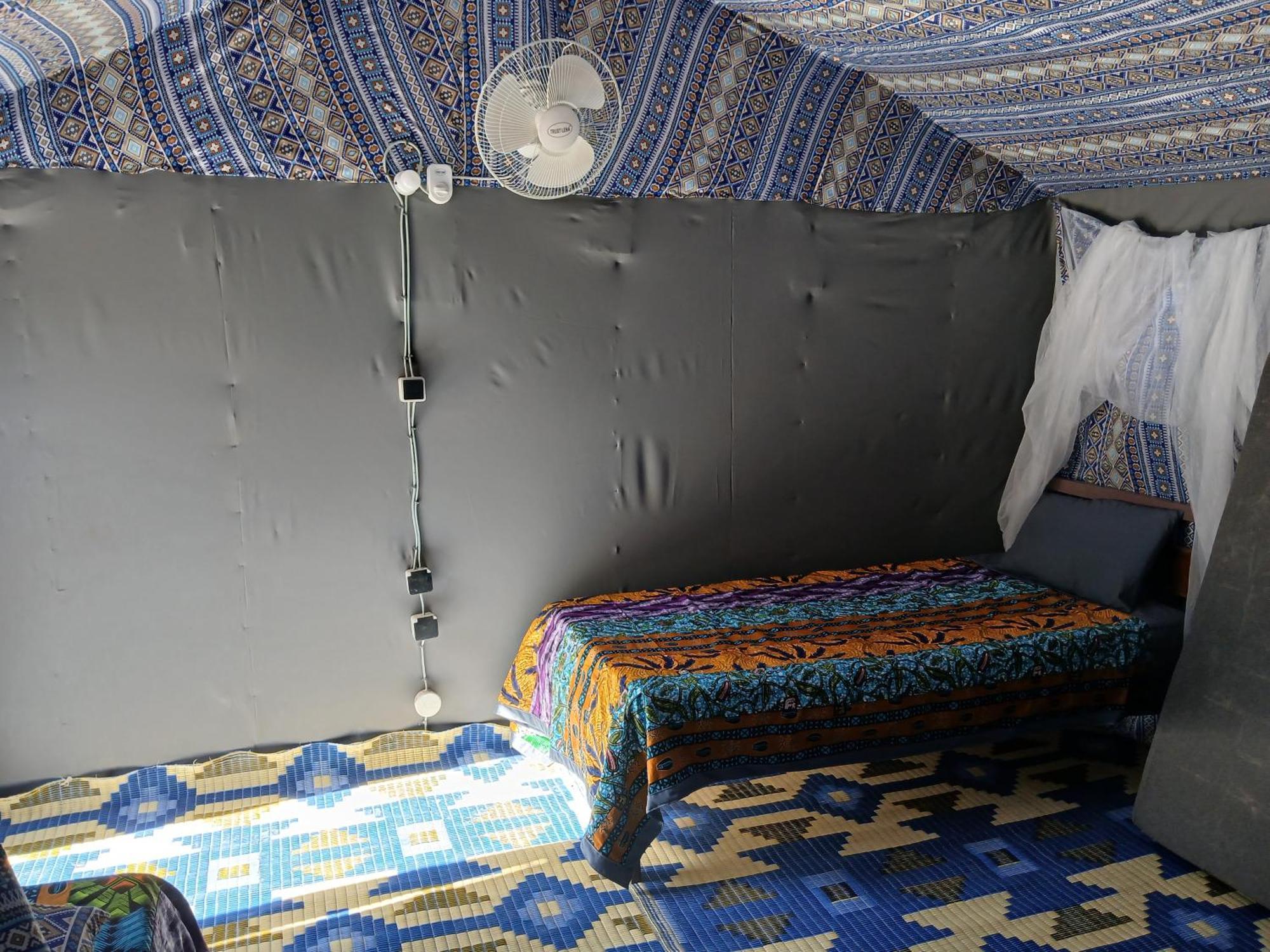 "Par 4 Chemins" - Atypical Stopover Nouakchott Buitenkant foto
