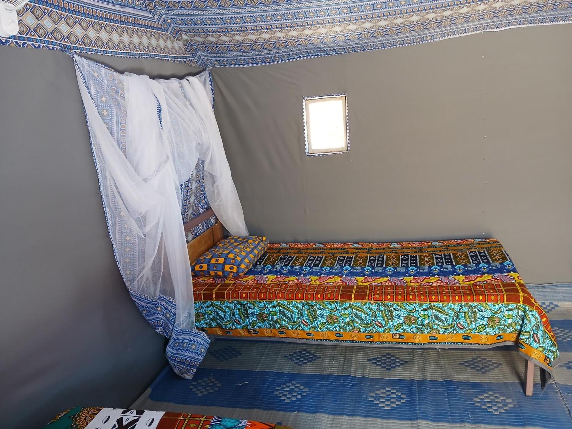 "Par 4 Chemins" - Atypical Stopover Nouakchott Buitenkant foto