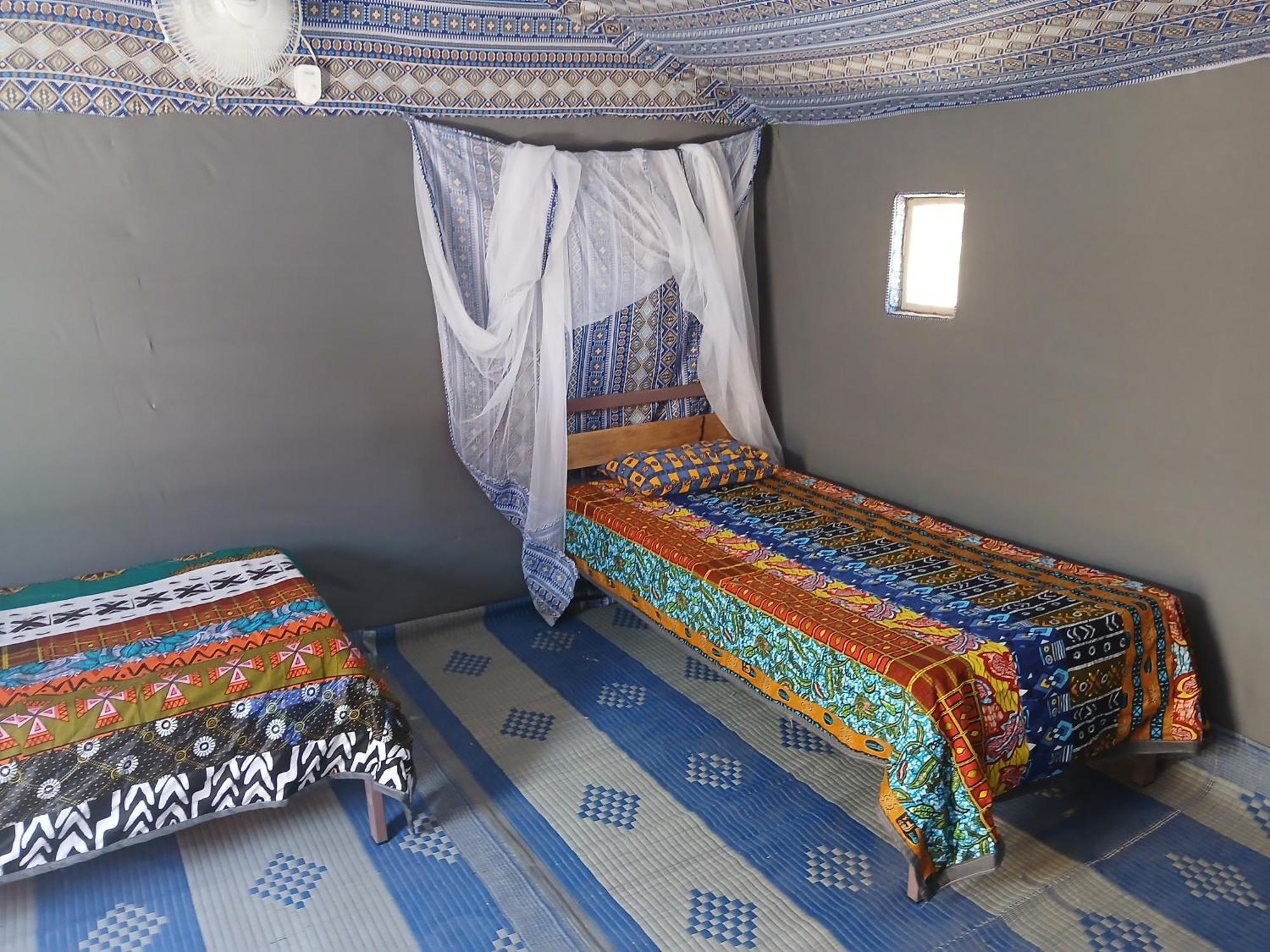 "Par 4 Chemins" - Atypical Stopover Nouakchott Buitenkant foto