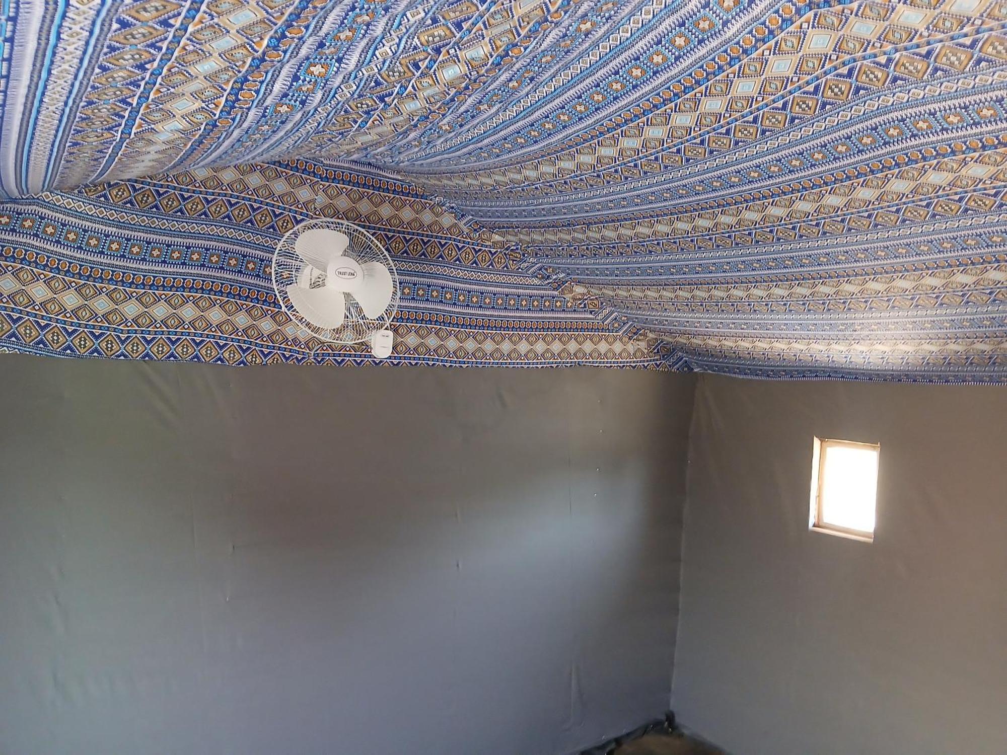 "Par 4 Chemins" - Atypical Stopover Nouakchott Buitenkant foto