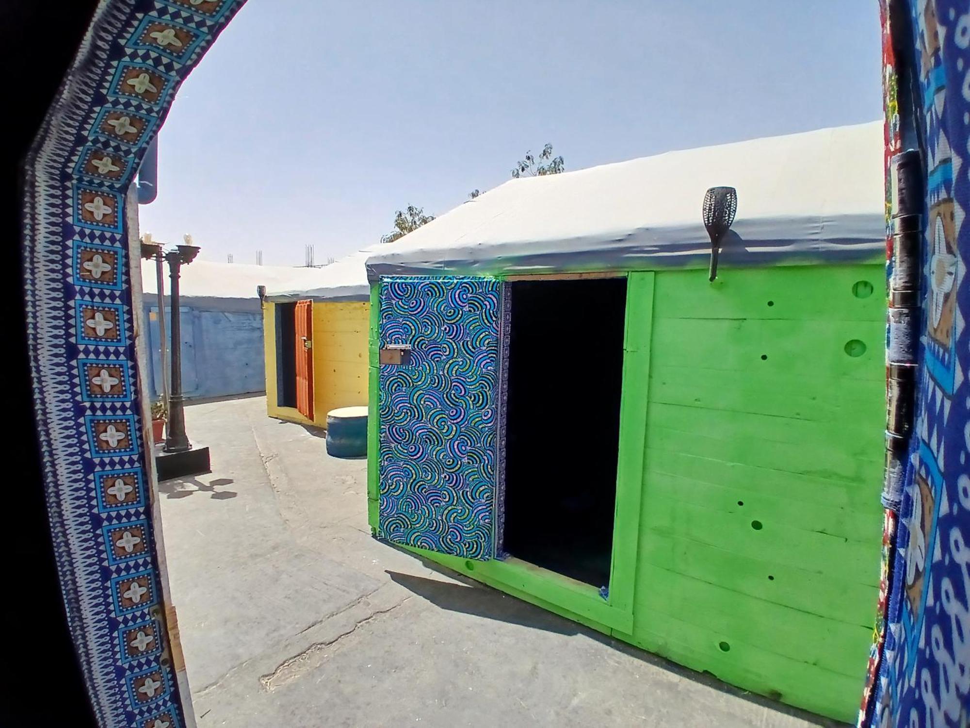 "Par 4 Chemins" - Atypical Stopover Nouakchott Buitenkant foto